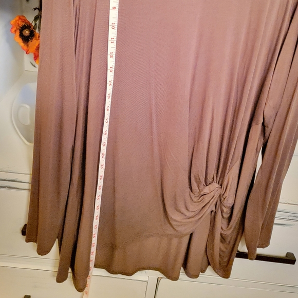 Azules NWOT olive green top with knot, size XL - Picture 4 of 5